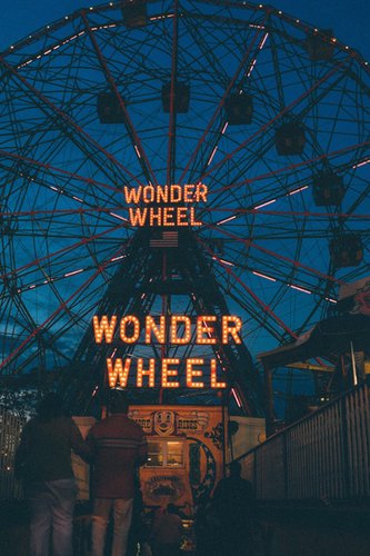 Filmplakat WONDER WHEEL - engl. OmU